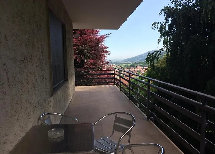 Alojamento de Acomodação e Pequeno-almoço Casa Maruca *